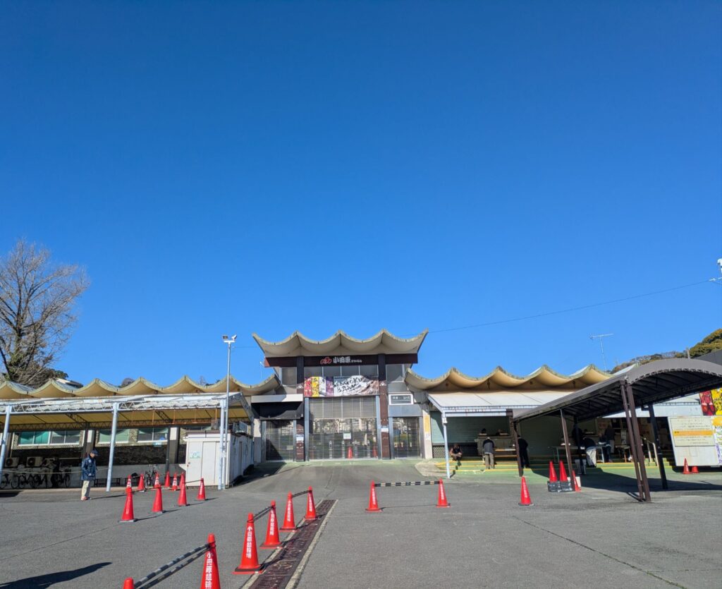 小田原競輪場開門前