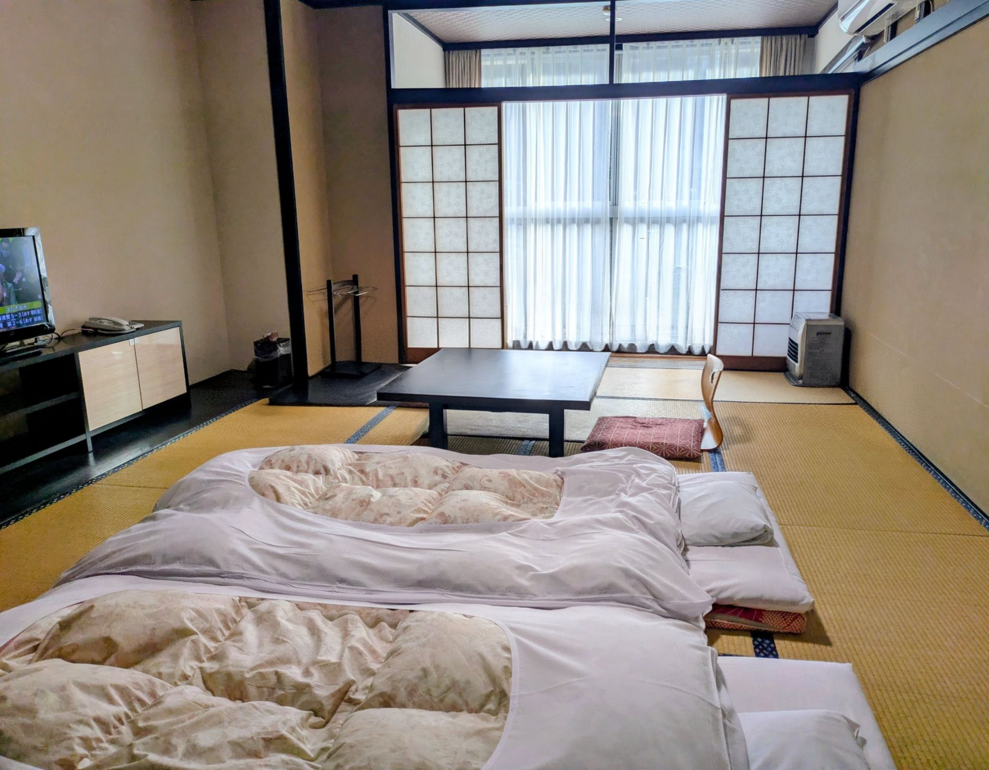 塩原温泉常盤屋。 お部屋もお湯も、のんびり時間に最適なお宿